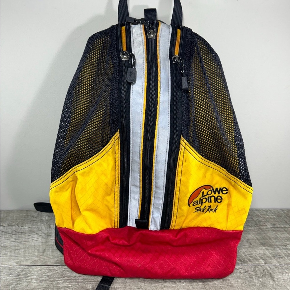 Lowe Alpine Slick Rock Yellow School Hiking Backpack Rucksack Climbing Bag